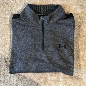 Under armor, long sleeve shirt extra large